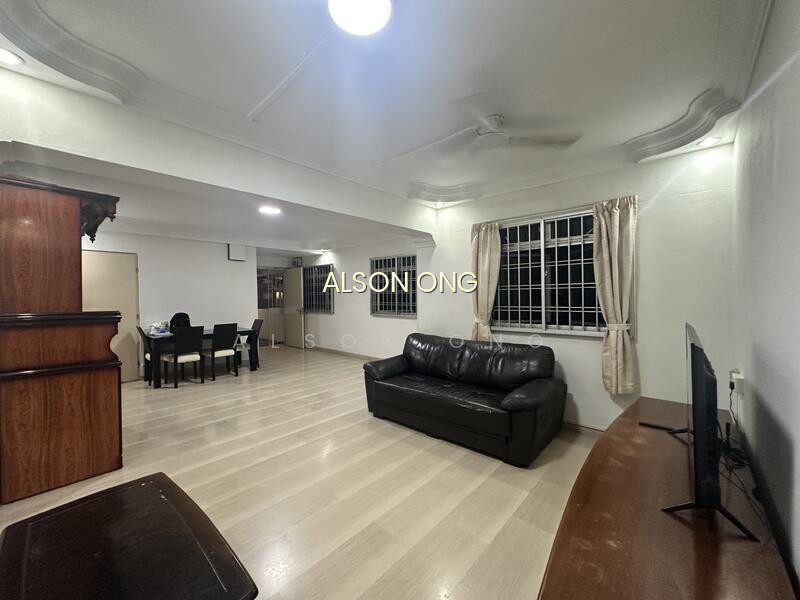 131 RIVERVALE STREET photo 2