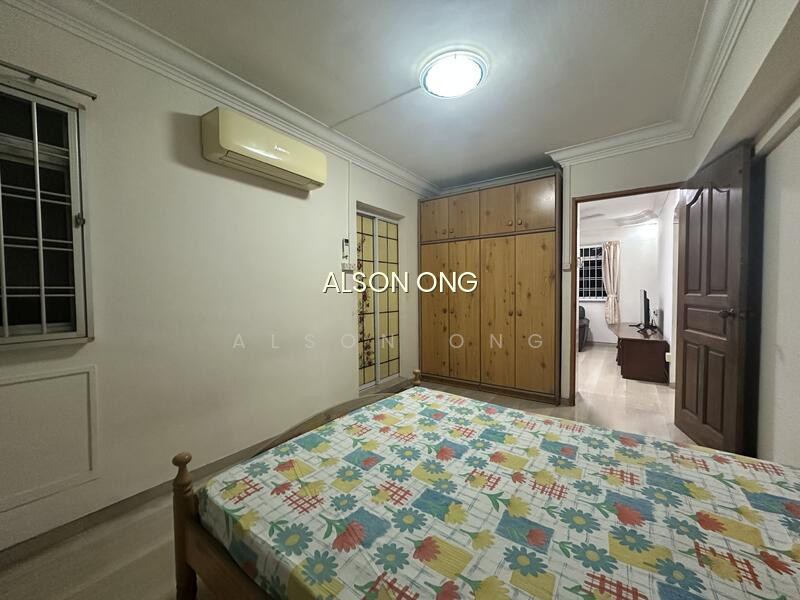 131 RIVERVALE STREET photo 3