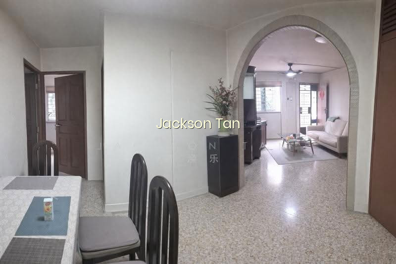 328 HOUGANG AVENUE 5 image 1 of 10