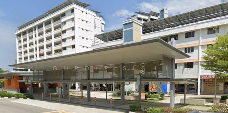 HDB WALK UP FOR RENT photo 2