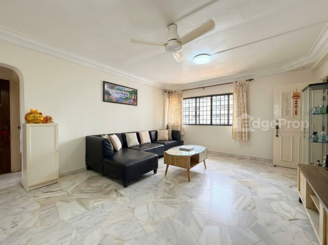 231 ANG MO KIO AVENUE 3 photo 4