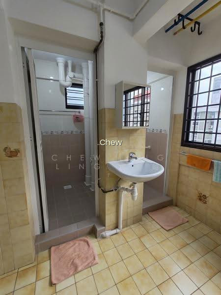 532 UPPER CROSS STREET photo 4