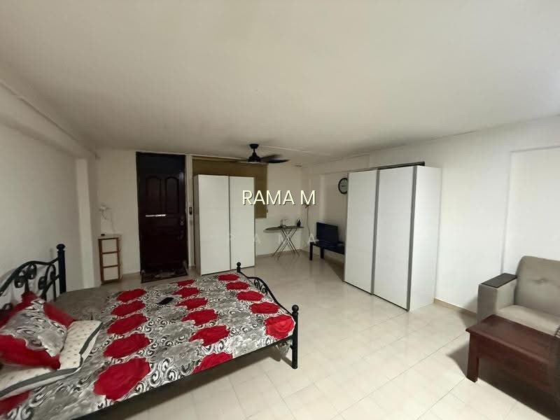 STUDIO HDB FOR RENT IN 633 YISHUN STREET 61