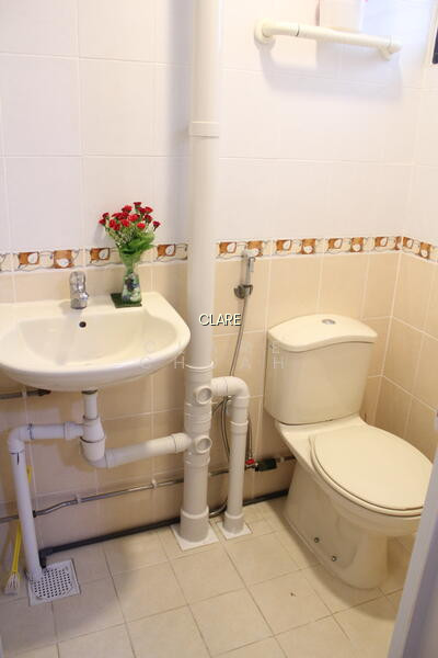 214 ANG MO KIO AVENUE 3 photo 3