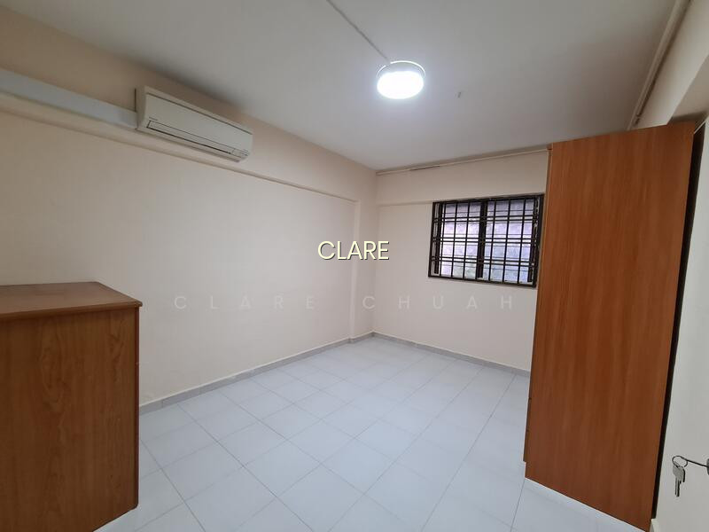 214 ANG MO KIO AVENUE 3 photo 5