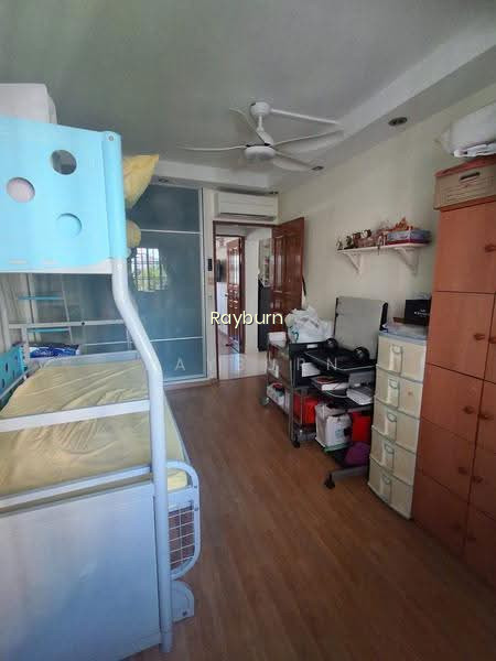 165 TAMPINES STREET 12 photo 3