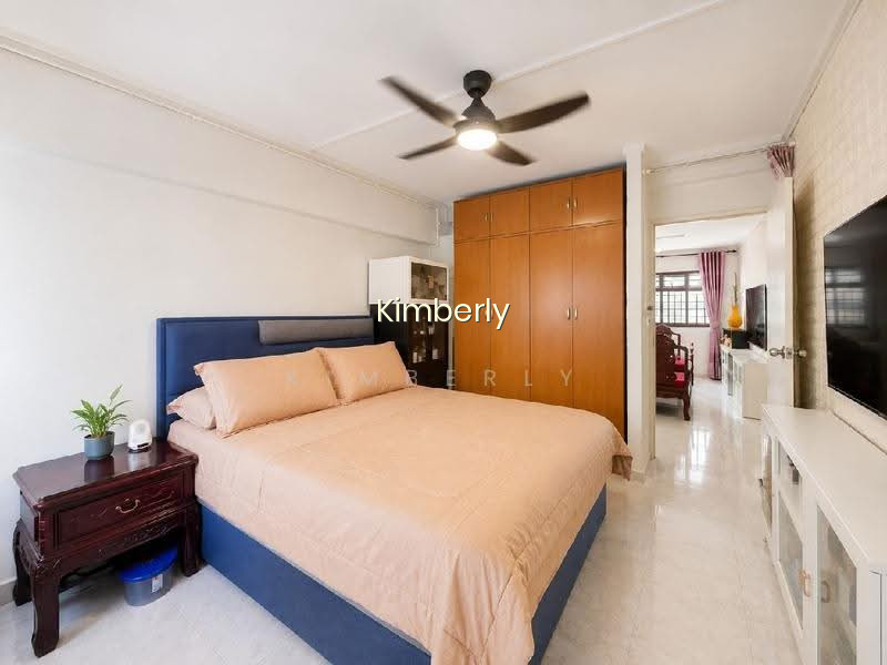 415 Pandan Gardens photo 3