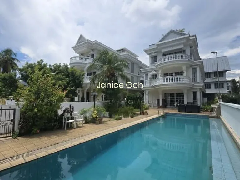 D15 6000SF South Facing 3.5 Storeys Bungalow Pool That You Can Swim in image 1 of 10