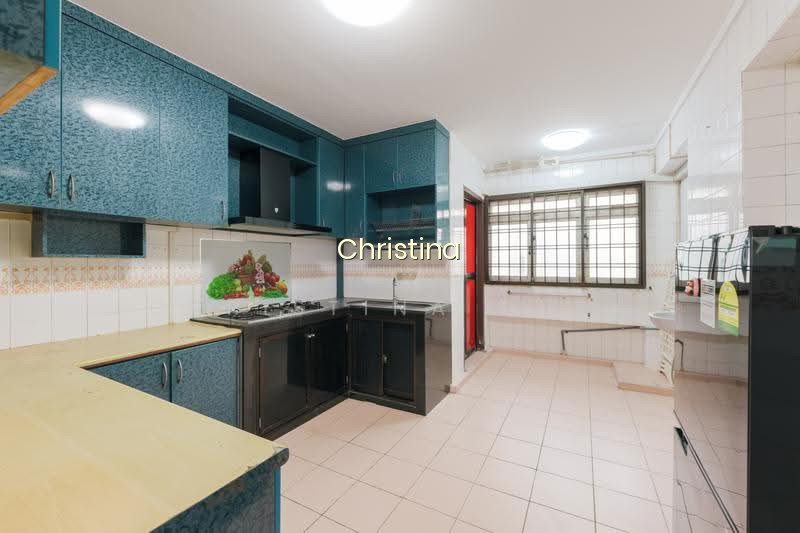 810 JURONG WEST STREET 81 photo 4