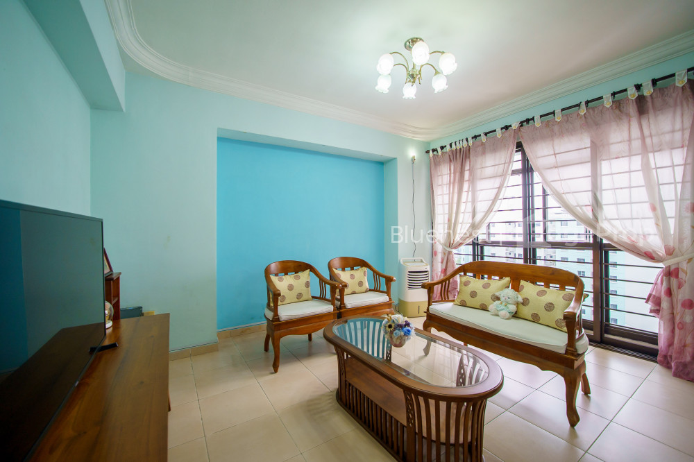 297A COMPASSVALE STREET photo 2