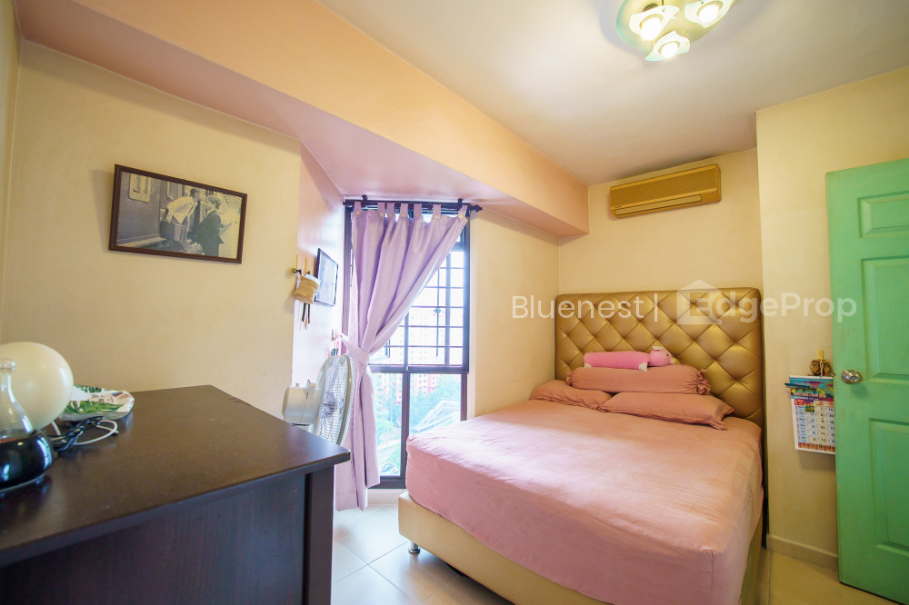 297A COMPASSVALE STREET photo 4