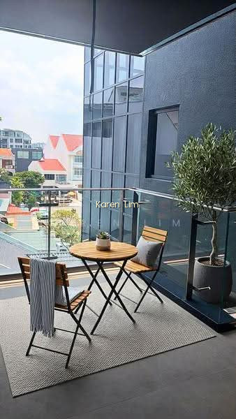 STRAITS AT JOO CHIAT