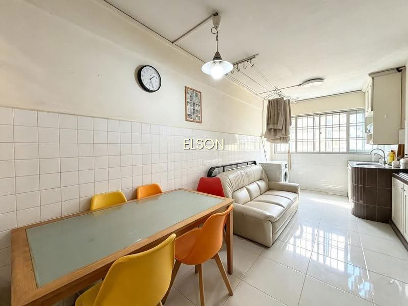 180 ANG MO KIO AVENUE 5 photo 5