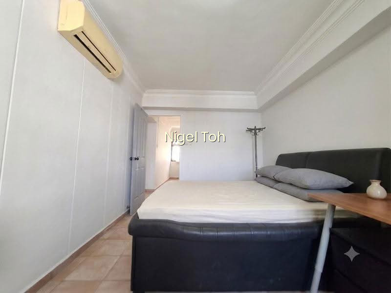 365 TAMPINES STREET 34 photo 6