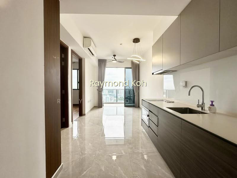 STIRLING RESIDENCES photo 3
