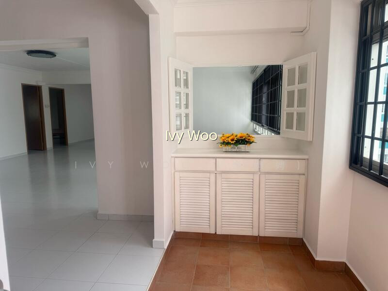 650 PASIR RIS DRIVE 10 image 1 of 10
