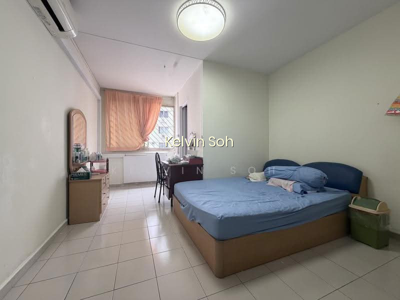 835 JURONG WEST STREET 81 photo 3