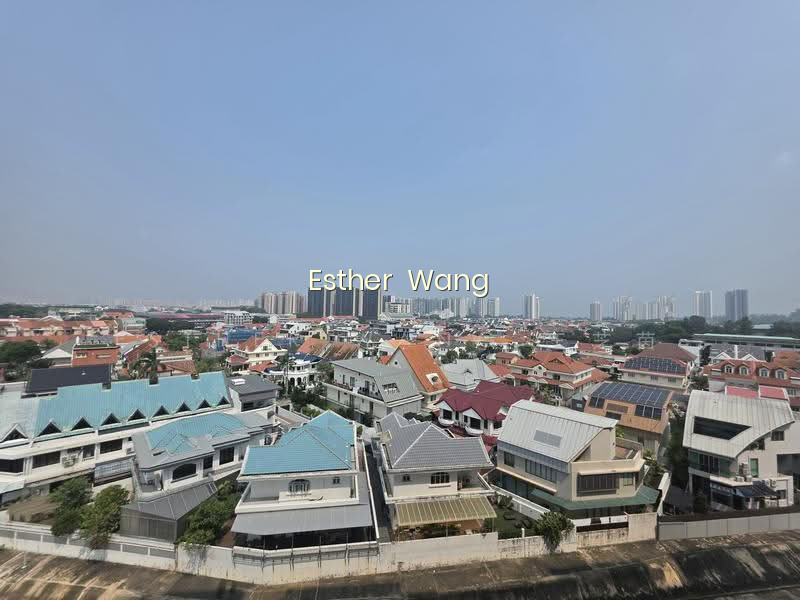 GRAND DUNMAN image 1 of 10