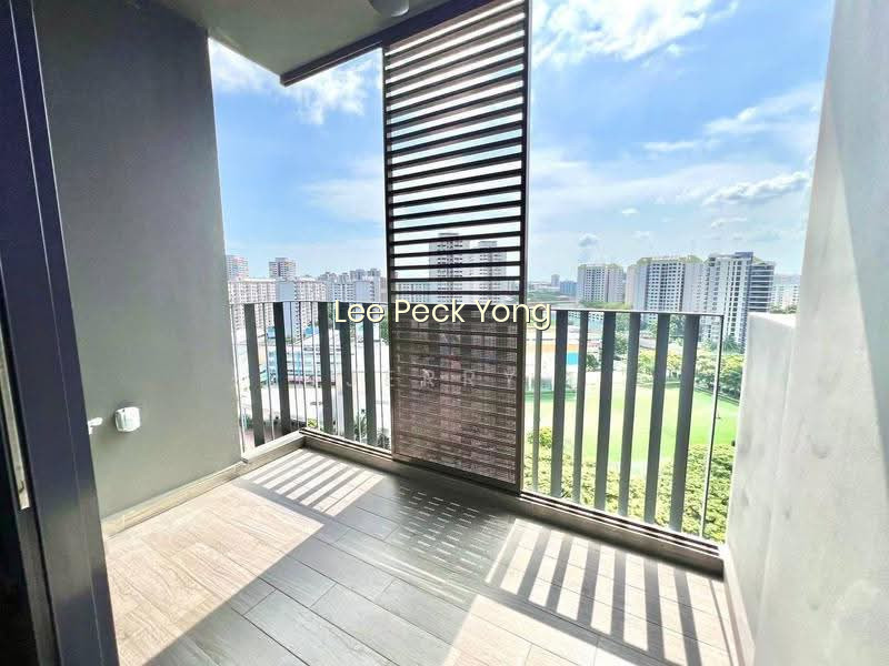 GRANDEUR PARK RESIDENCES photo 3