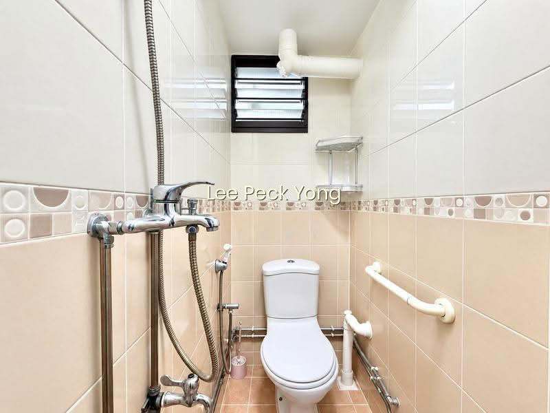 462 CRAWFORD LANE photo 6
