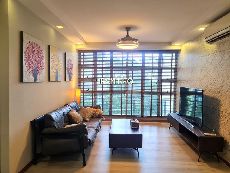 195D PUNGGOL ROAD image 1 of 7