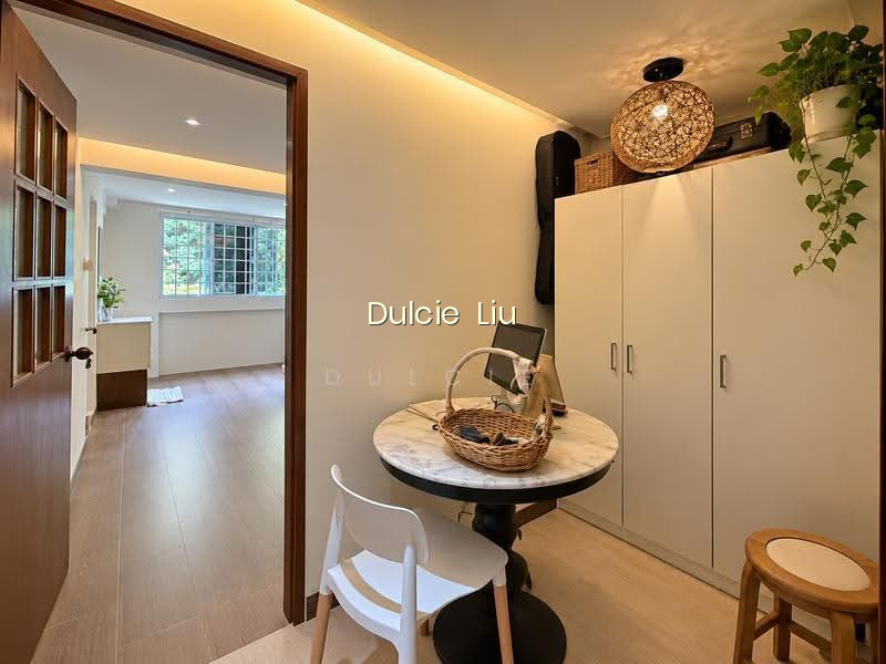42 TELOK BLANGAH RISE photo 2
