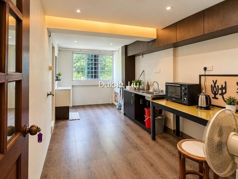42 TELOK BLANGAH RISE photo 5