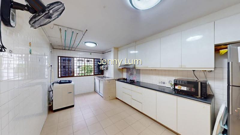587 CHENG SAN COURT photo 3