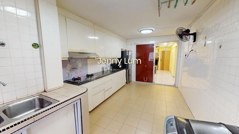 587 CHENG SAN COURT photo 4