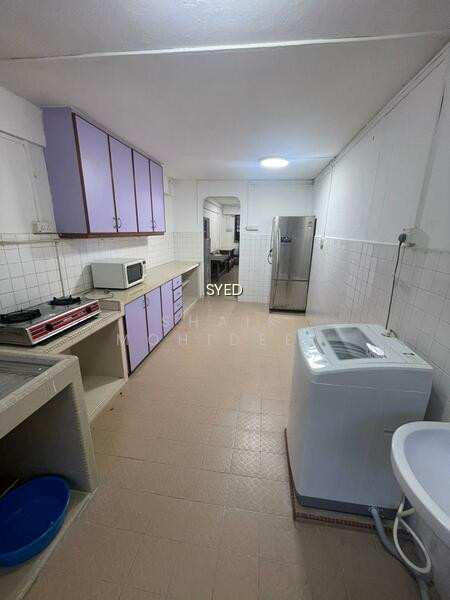 269C QUEEN STREET photo 4