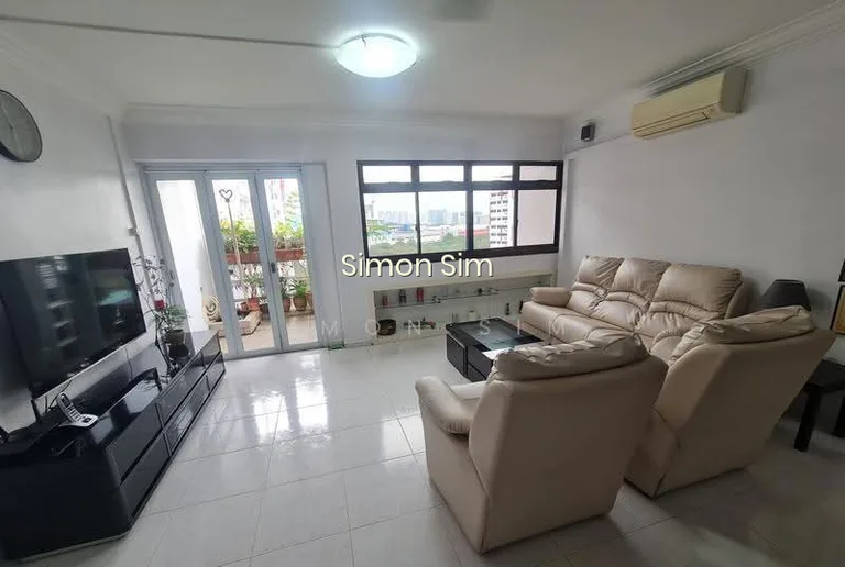 279 Toh Guan Road image 1 of 10