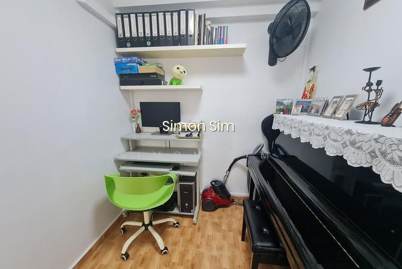 279 TOH GUAN ROAD photo 5