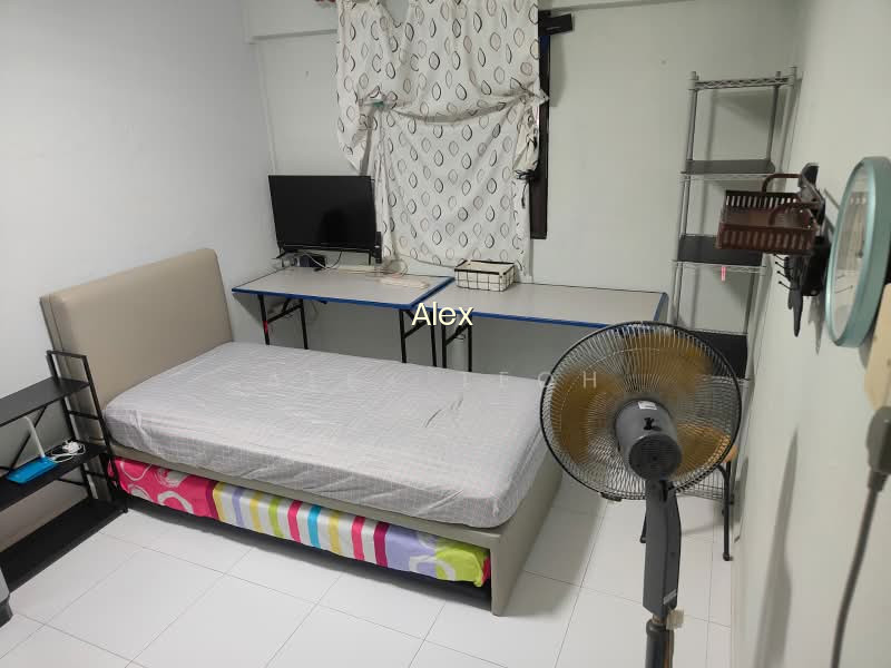 215 BUKIT BATOK STREET 21 image 1 of 9