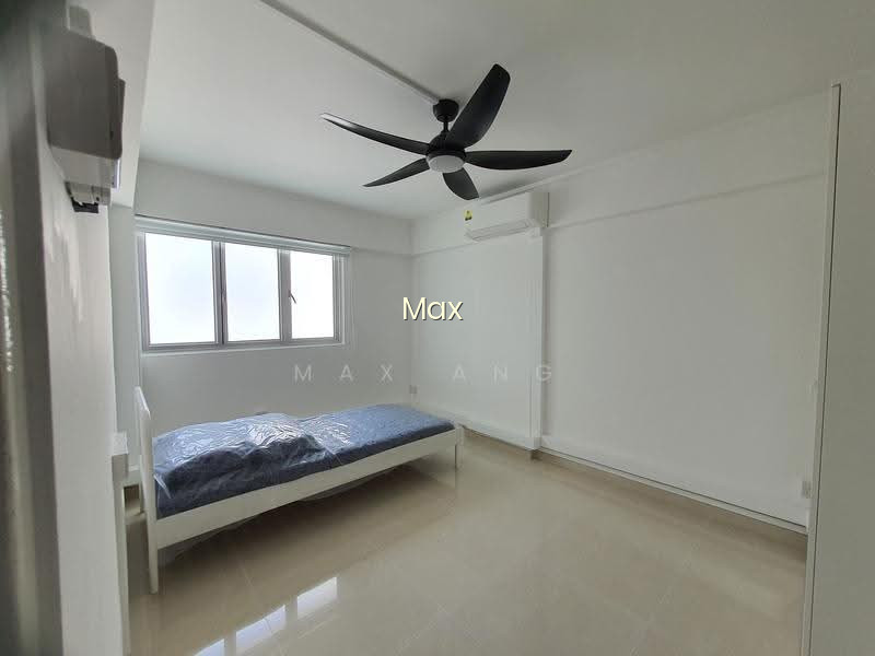 153 SERANGOON NORTH AVENUE 1 image 1 of 10