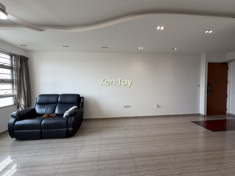451B SENGKANG WEST WAY photo 4