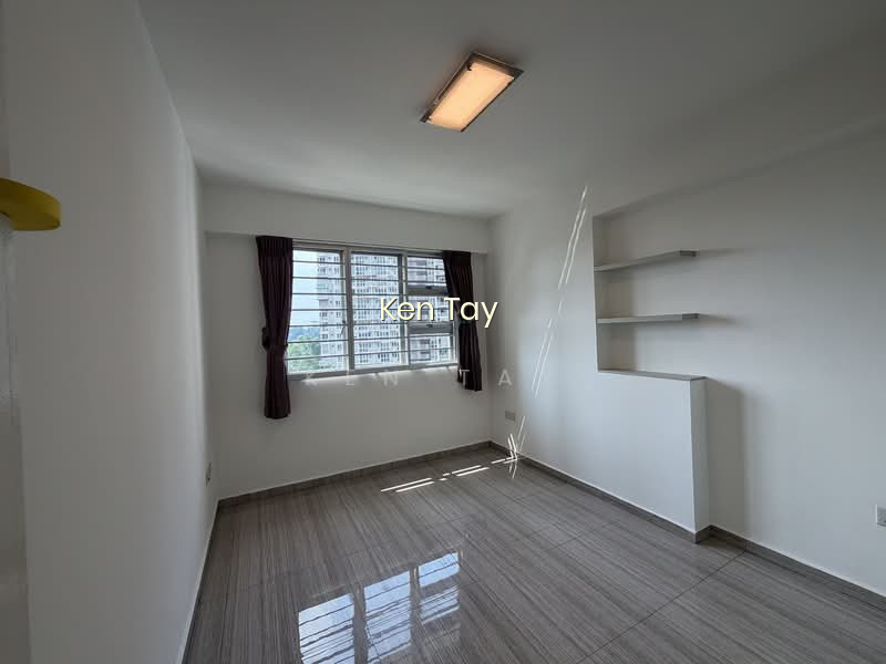 451B SENGKANG WEST WAY photo 5