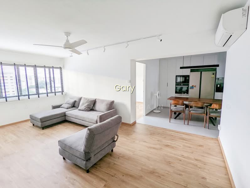 416 SERANGOON CENTRAL image 1 of 10