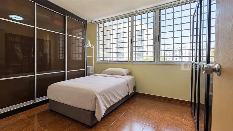 923 HOUGANG AVENUE 9 photo 3