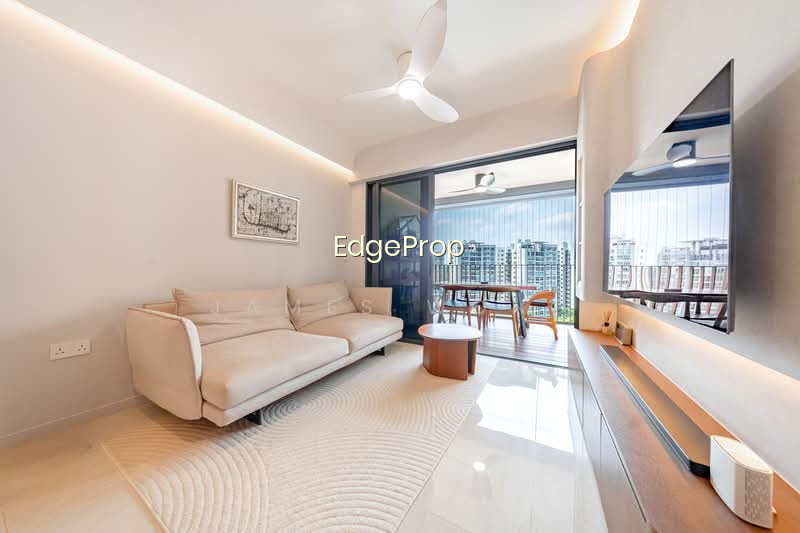 RIVERFRONT RESIDENCES photo 2