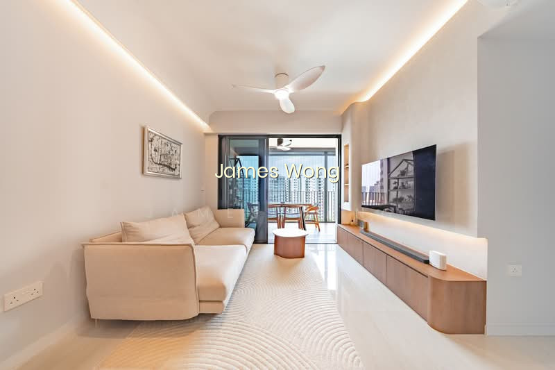 RIVERFRONT RESIDENCES photo 3