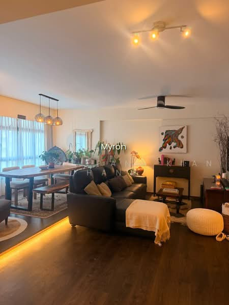 997B BUANGKOK CRESCENT image 1 of 9