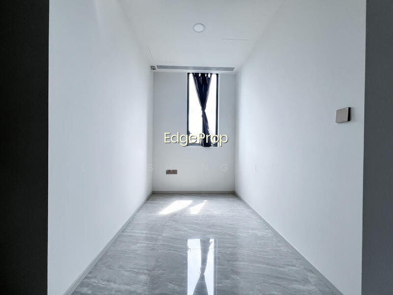 LEEDON GREEN photo 4
