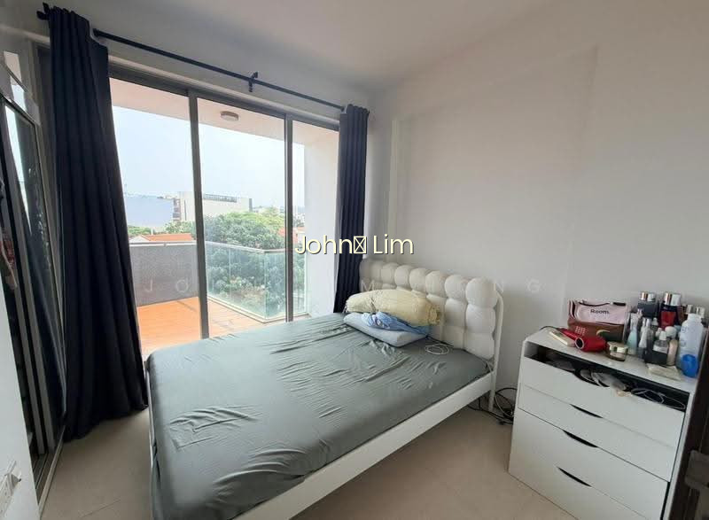 CENTRA HEIGHTS photo 2