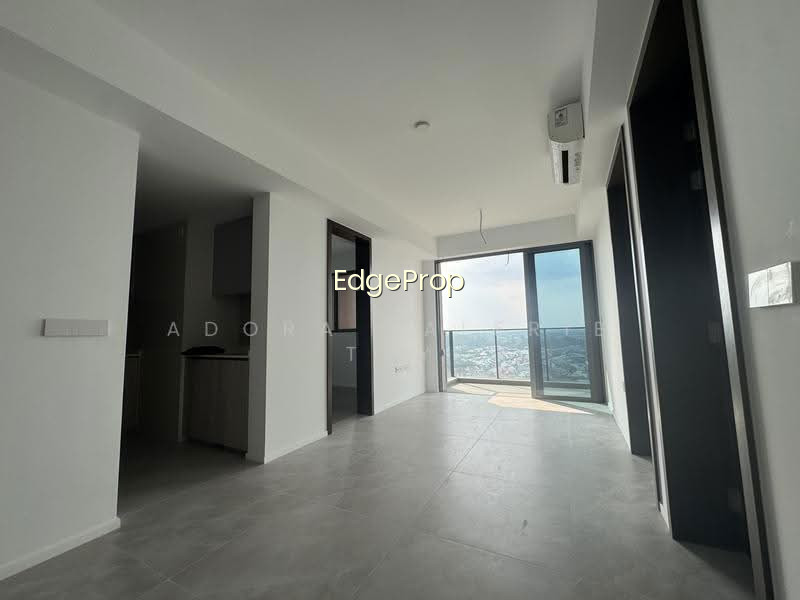 AMO RESIDENCE image 1 of 10