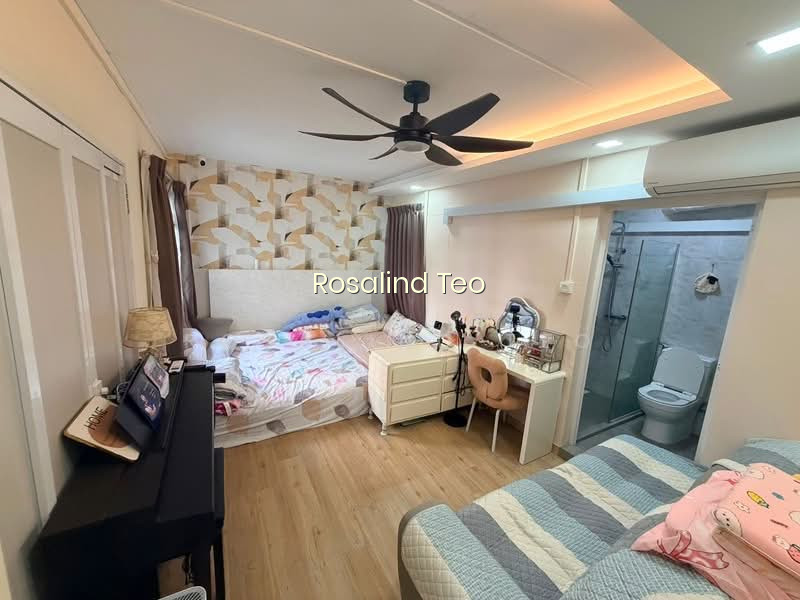 186D RIVERVALE DRIVE photo 5