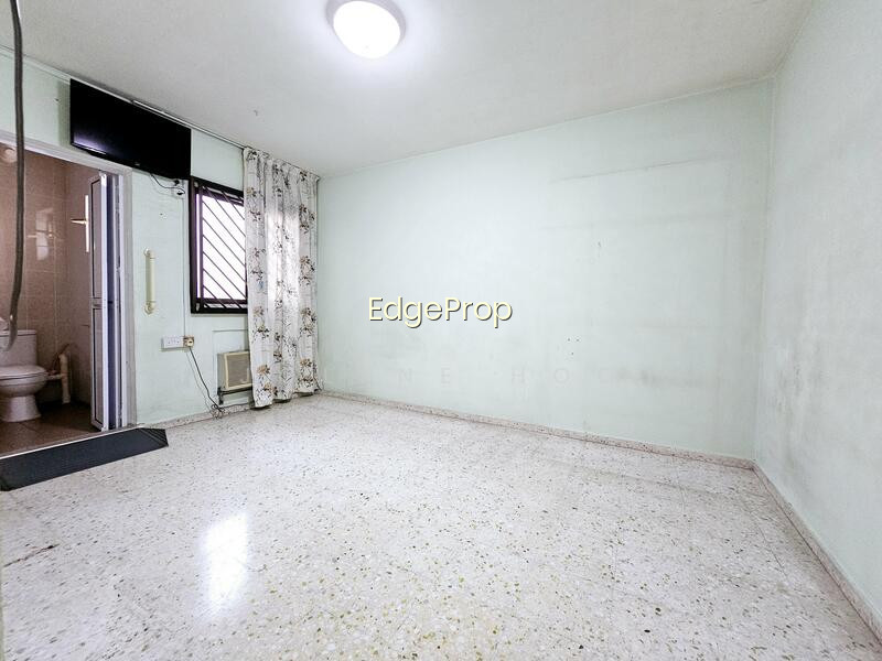 476 JURONG WEST STREET 41 image 1 of 8