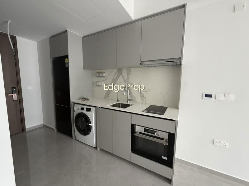 Grand Dunman photo 5