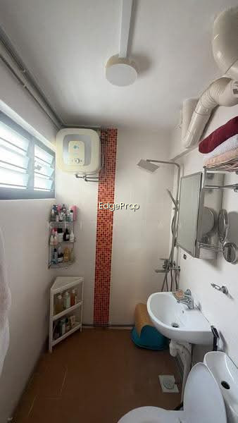 457 Tampines Street 42 photo 3
