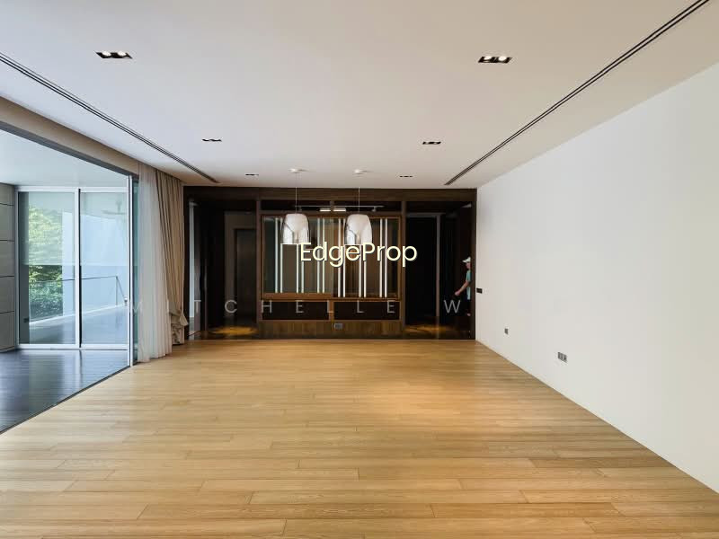 NASSIM PARK RESIDENCES photo 3