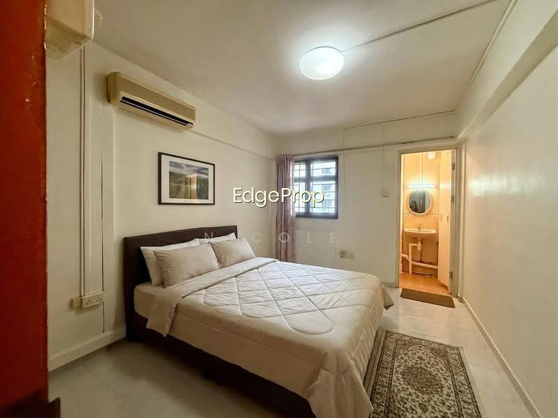 425 ANG MO KIO AVENUE 3 photo 3